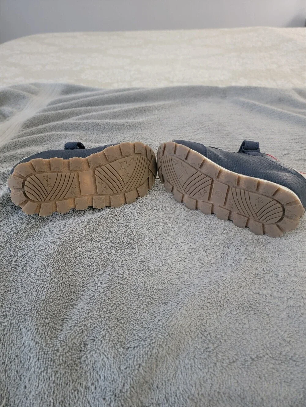 Carters Simple Joys Toddler Boys  Sneakers Shoes Size 10M Velcro Casual